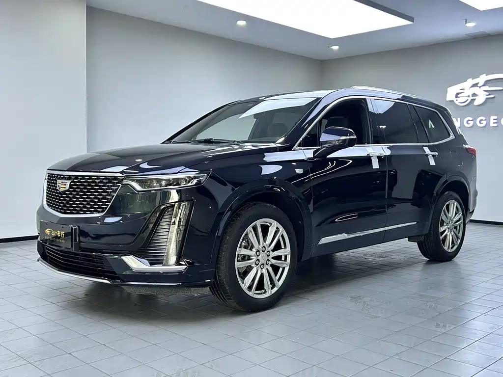Купить Cadillac XT6