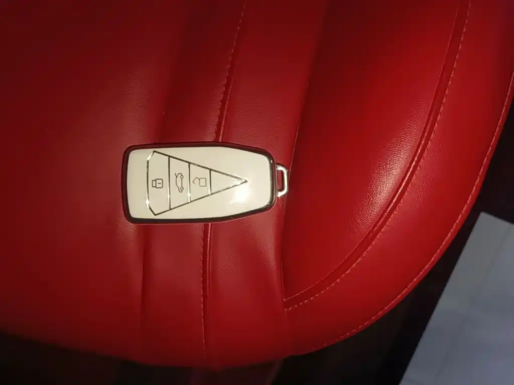 Venucia V — миниатюра 9
