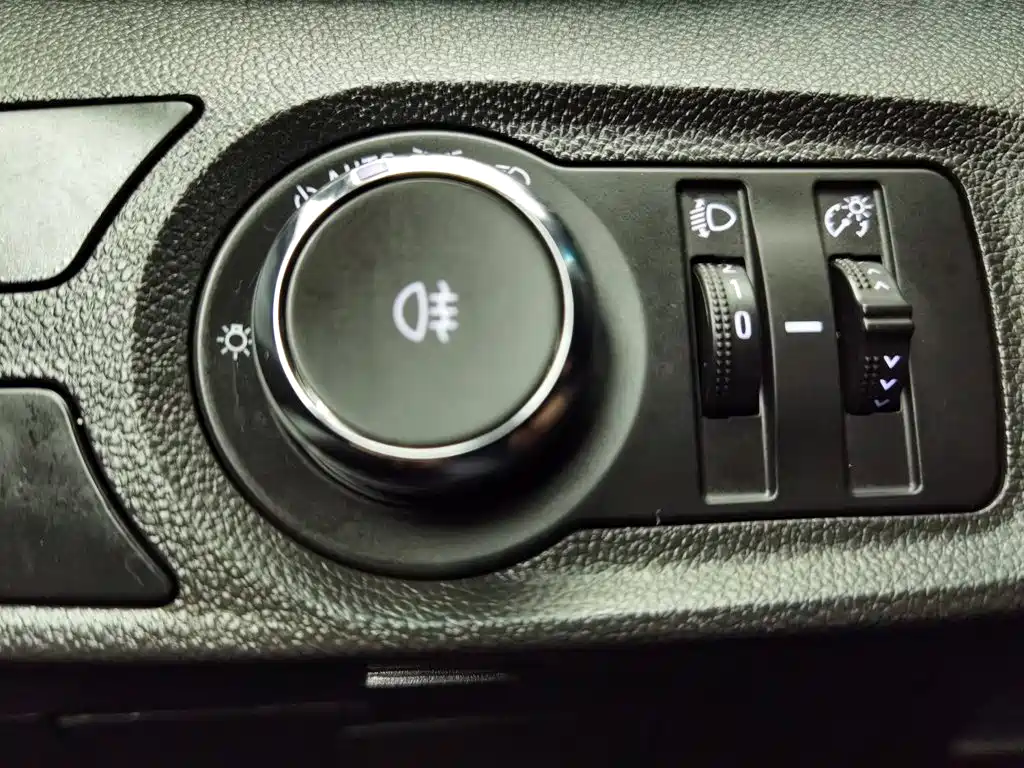 Chevrolet Volando — миниатюра 21