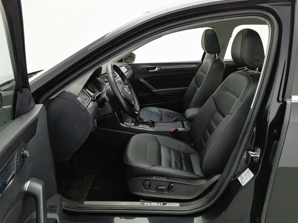 Volkswagen Passat — миниатюра 10