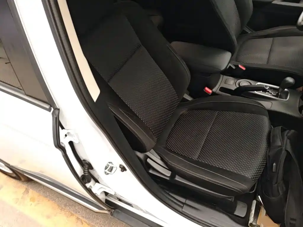 Mitsubishi Outlander — миниатюра 25