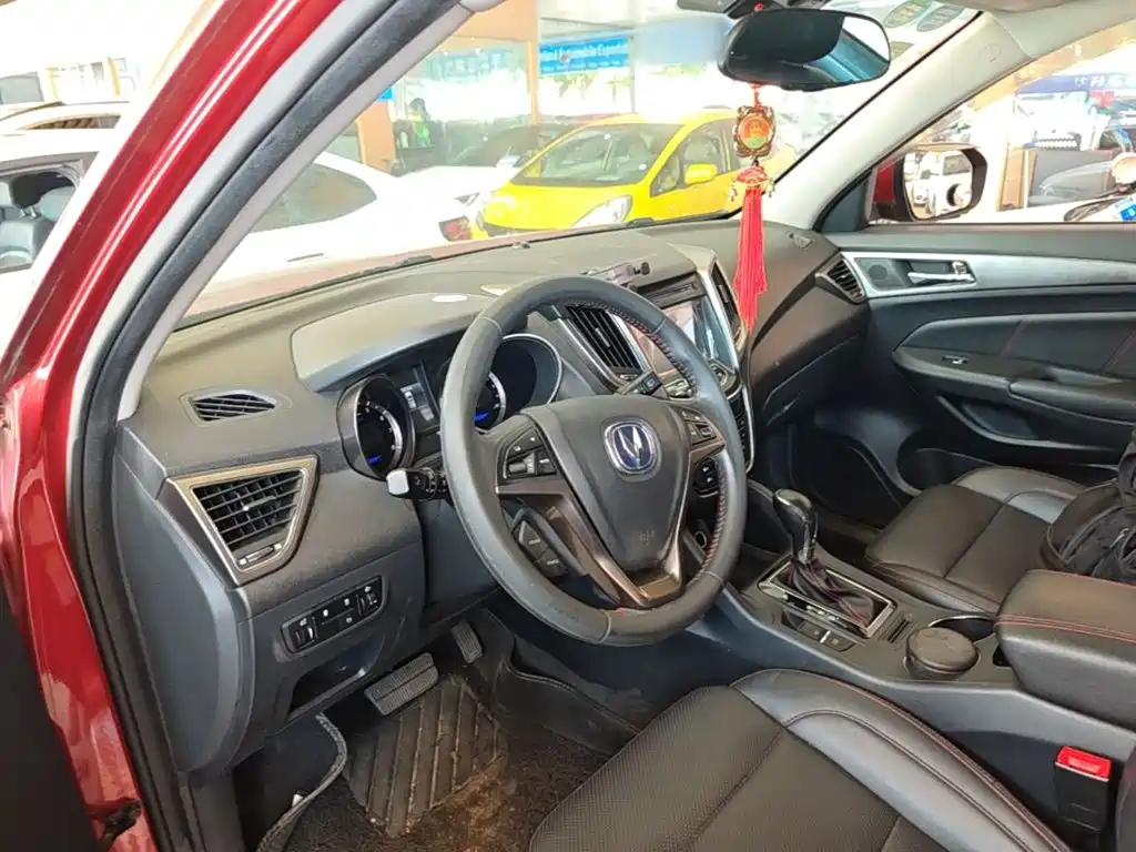 Changan CS75 — миниатюра 10
