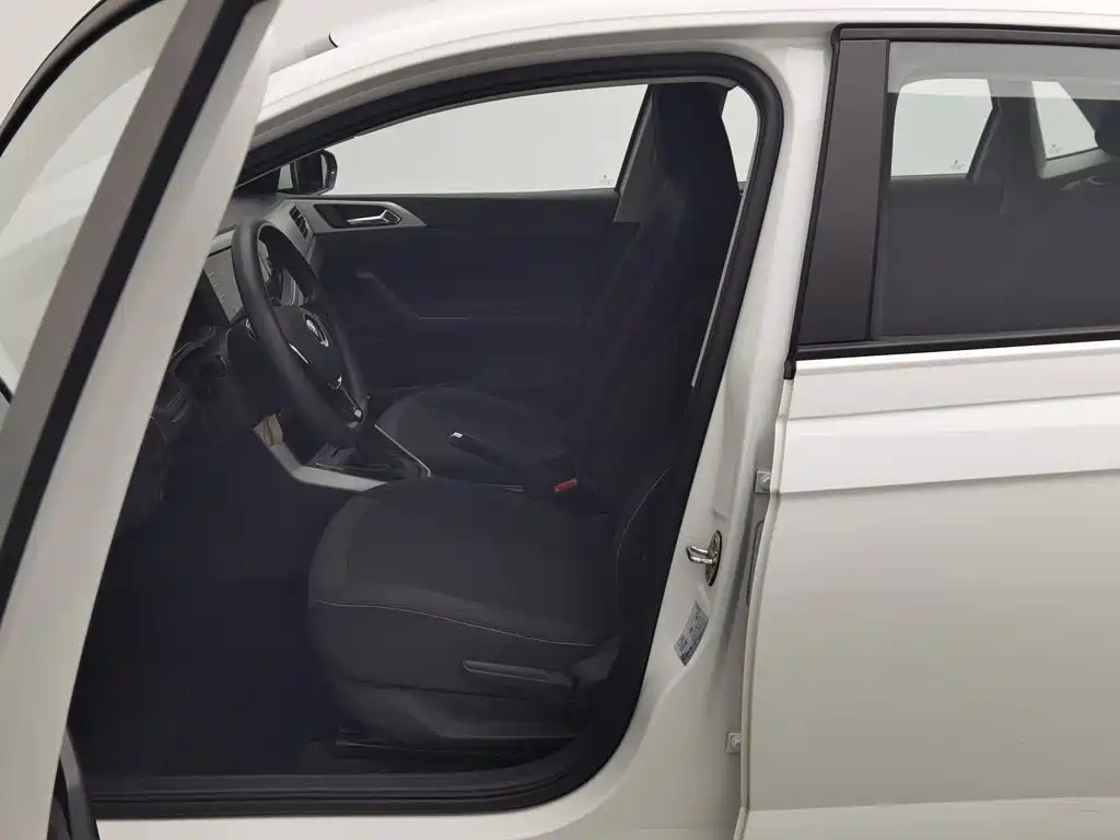 Volkswagen Polo — миниатюра 10