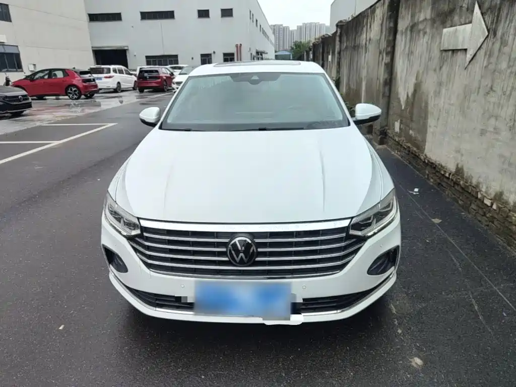 Volkswagen Lavida — миниатюра 3