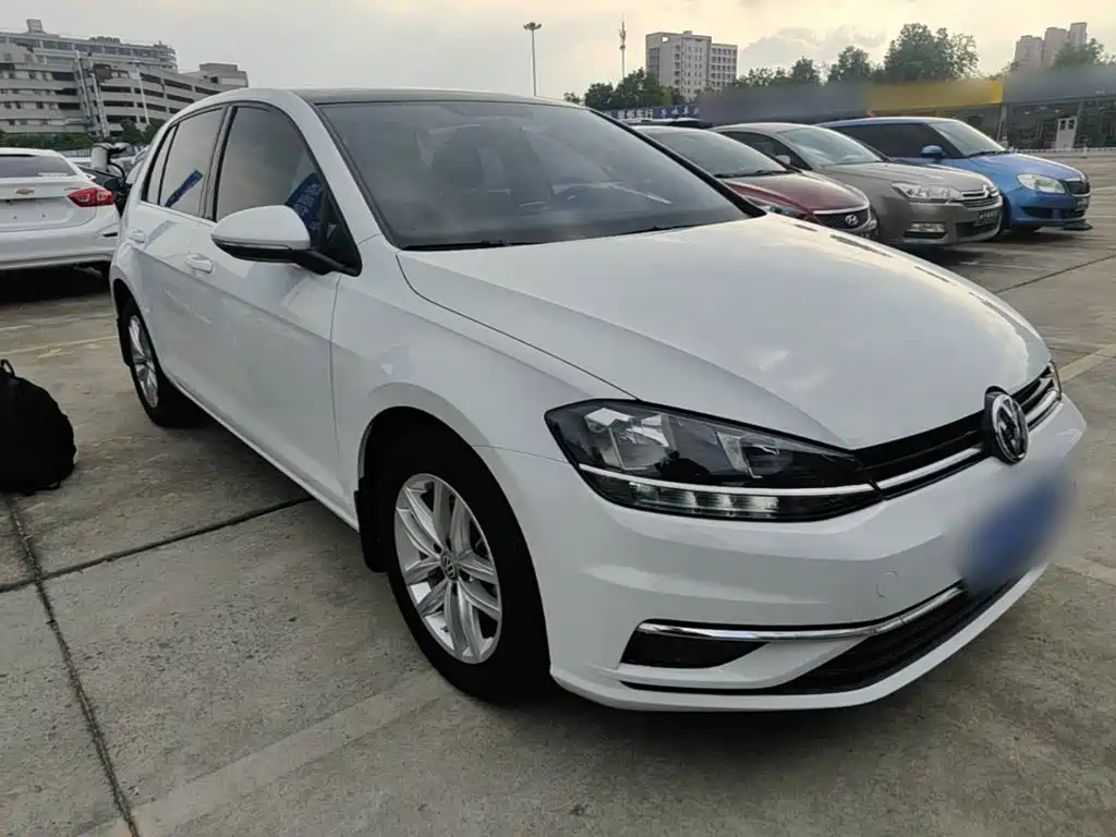 Volkswagen Golf — миниатюра 4