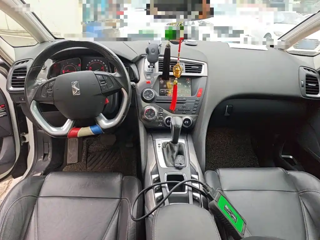 DS DS 5 — миниатюра 10