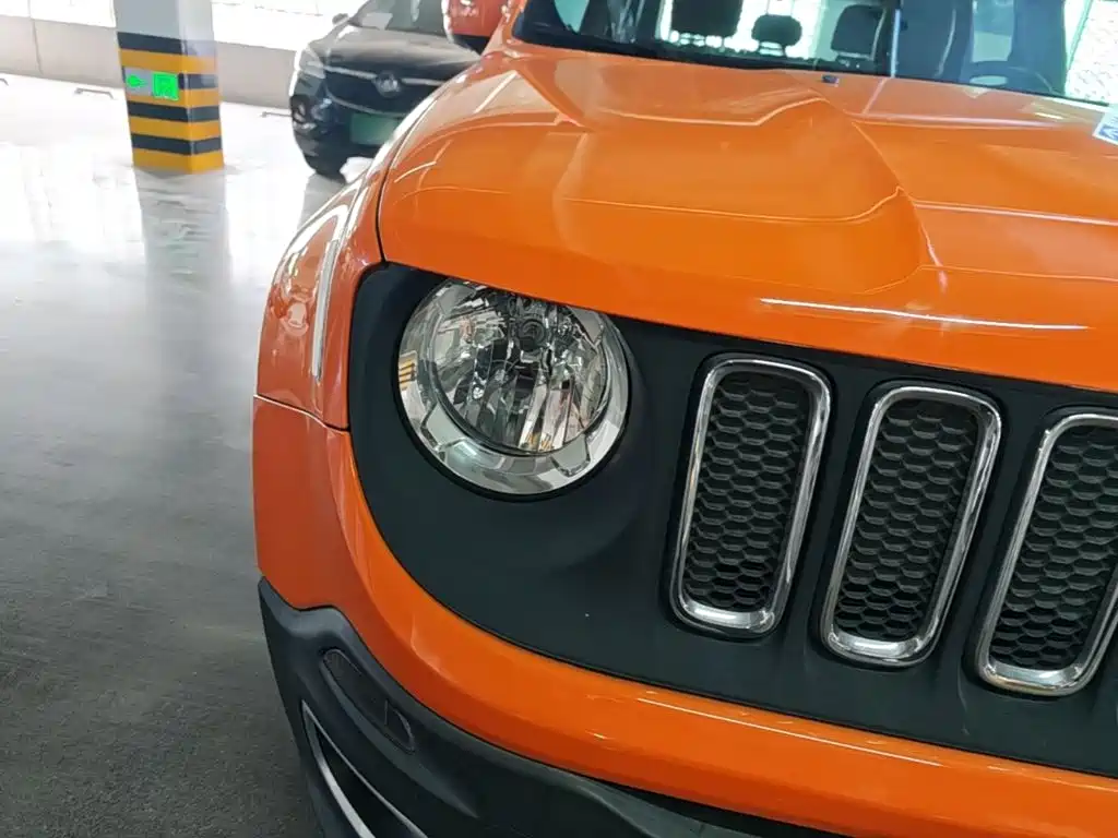 Jeep Renegade — миниатюра 24