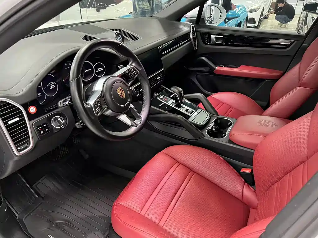 Porsche Cayenne — миниатюра 3
