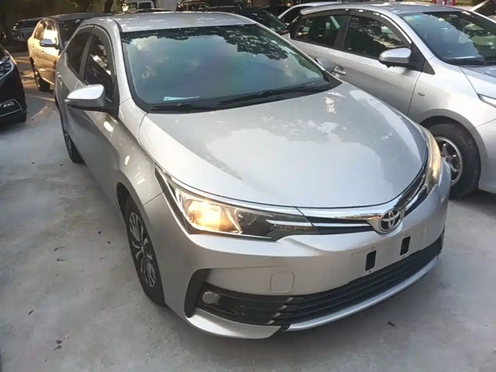 Toyota Corolla — миниатюра 4