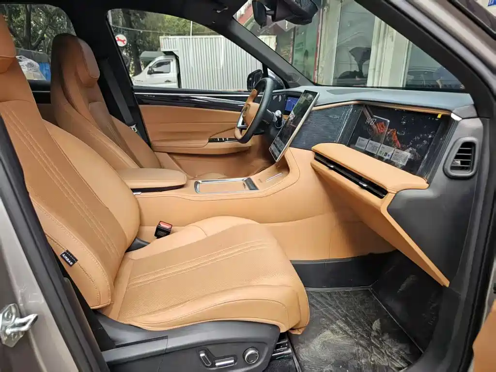 GEELY GALAXY GALAXY L7