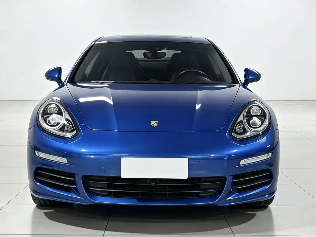 Porsche Panamera — миниатюра 2