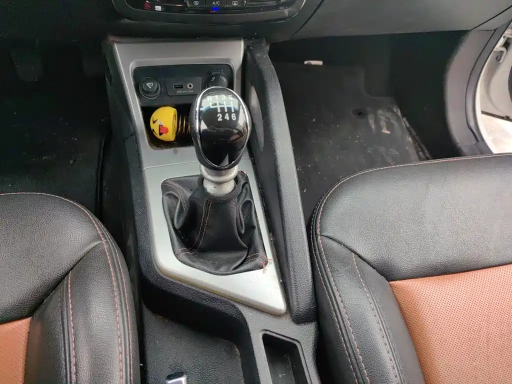 JAC Refine S3 — миниатюра 15