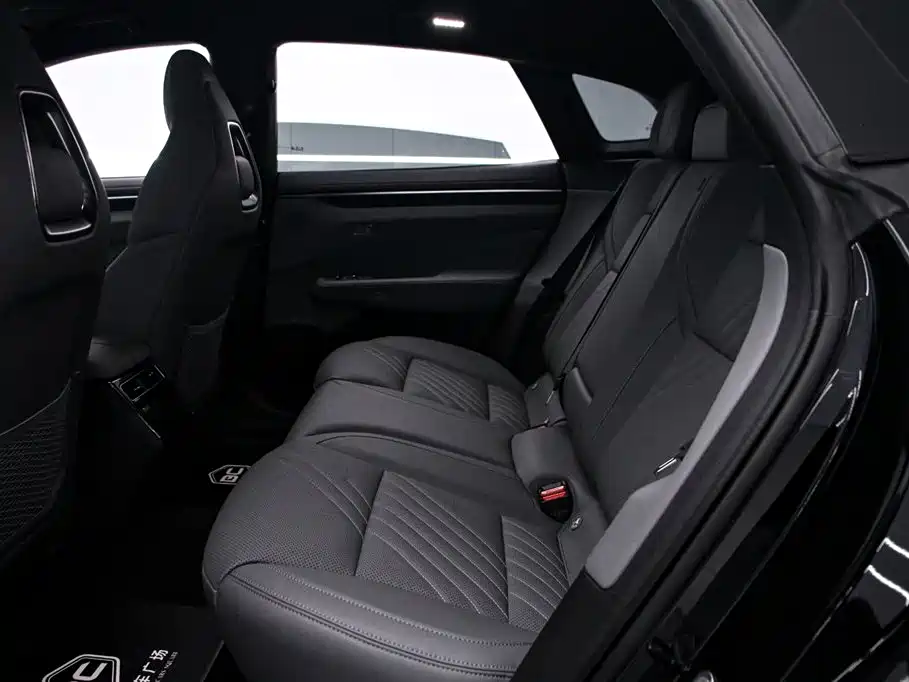 ZEEKR EXTREME KRYPTON 001