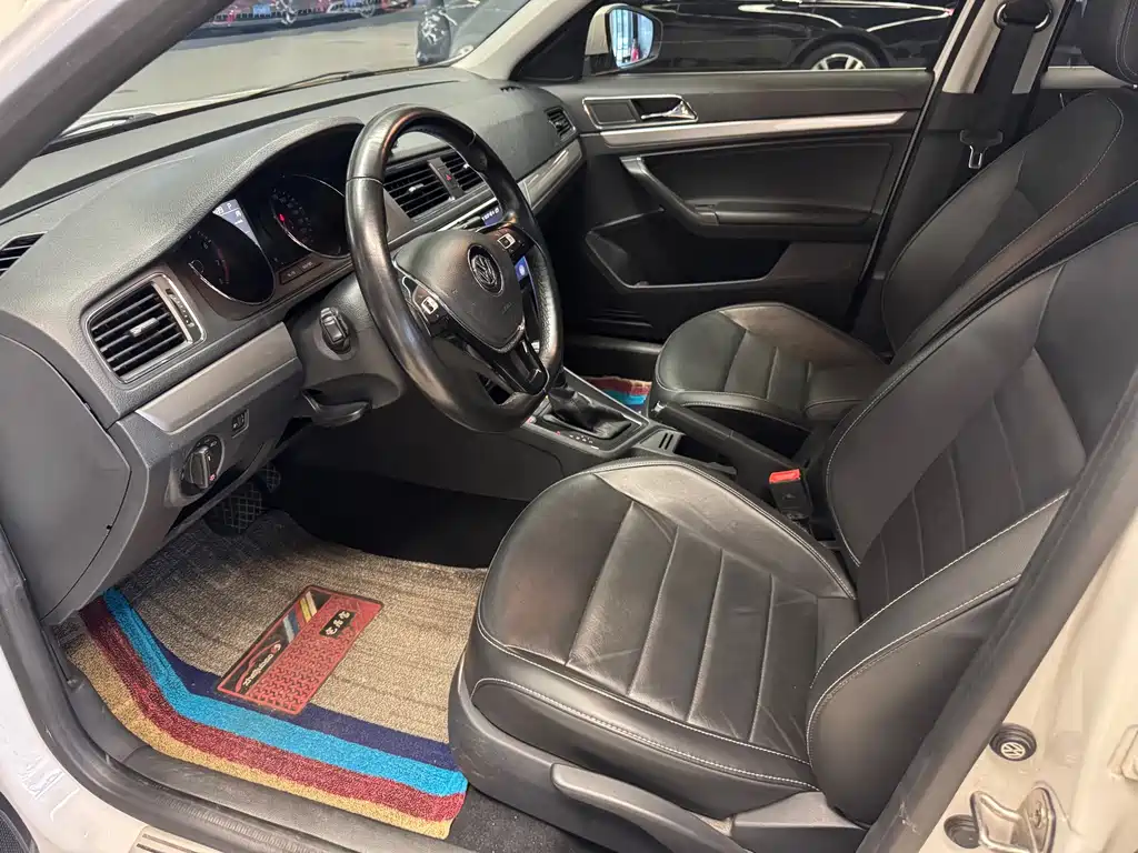 Volkswagen Lavida — миниатюра 16