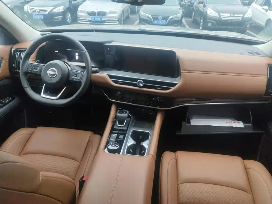 Nissan Teramont — миниатюра 12