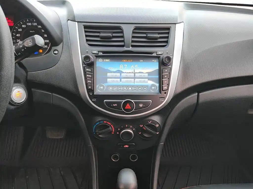Hyundai Ruiyi — миниатюра 13