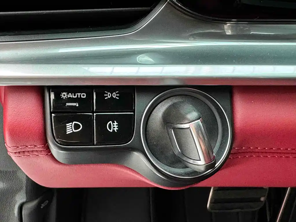 PORSCHE PANAMERA NEW ENERGY