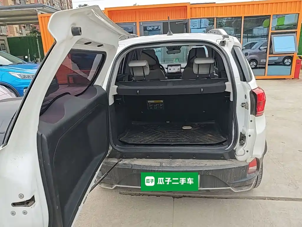 BYD Yuan Pro — миниатюра 19