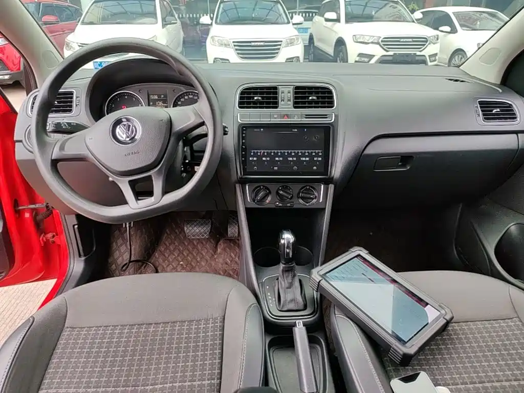 Volkswagen Polo — миниатюра 10