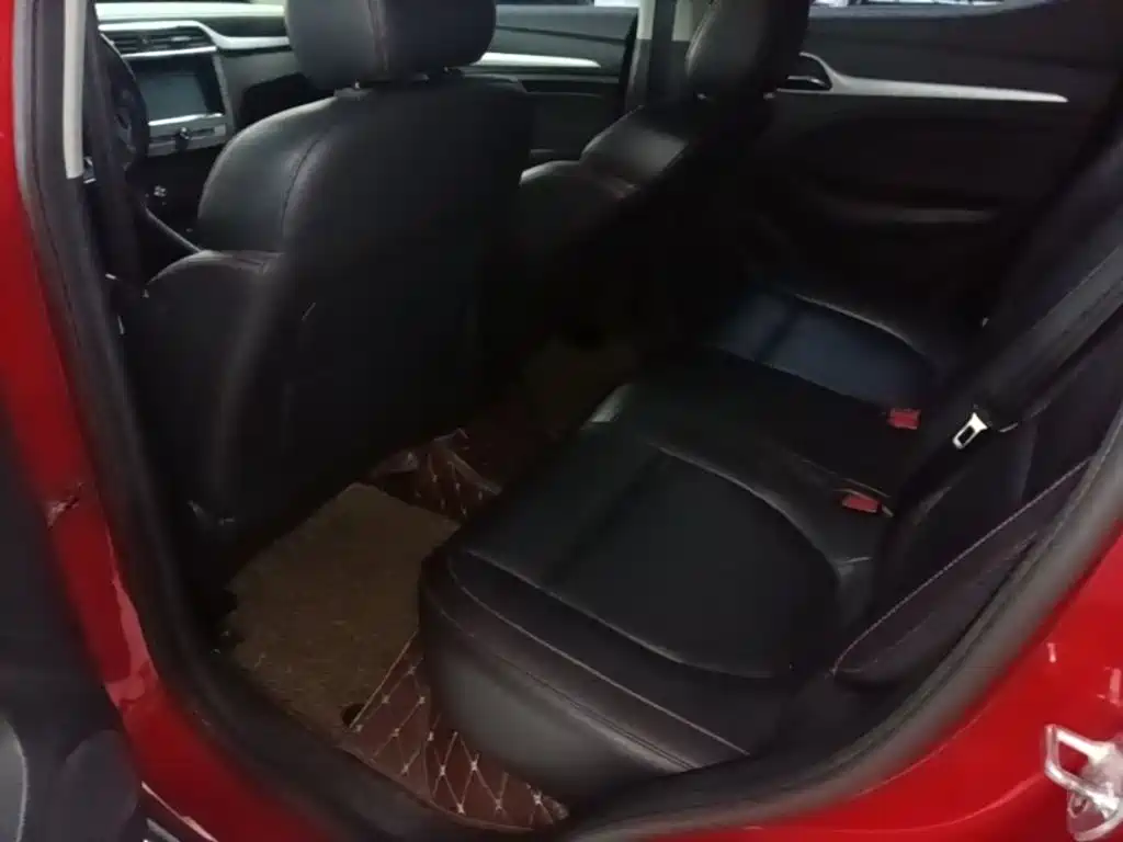 MG ZS — миниатюра 17