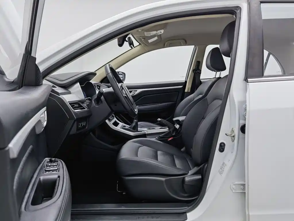 Geely Vision — миниатюра 10