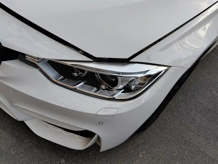 BMW 3 Series — миниатюра 4