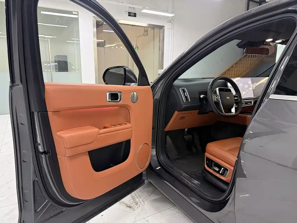 Li Auto Li L7 — миниатюра 8