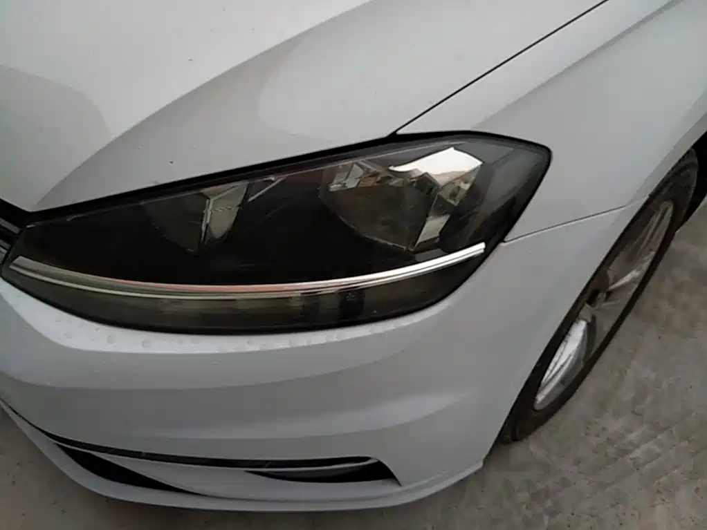 Volkswagen Golf — миниатюра 24