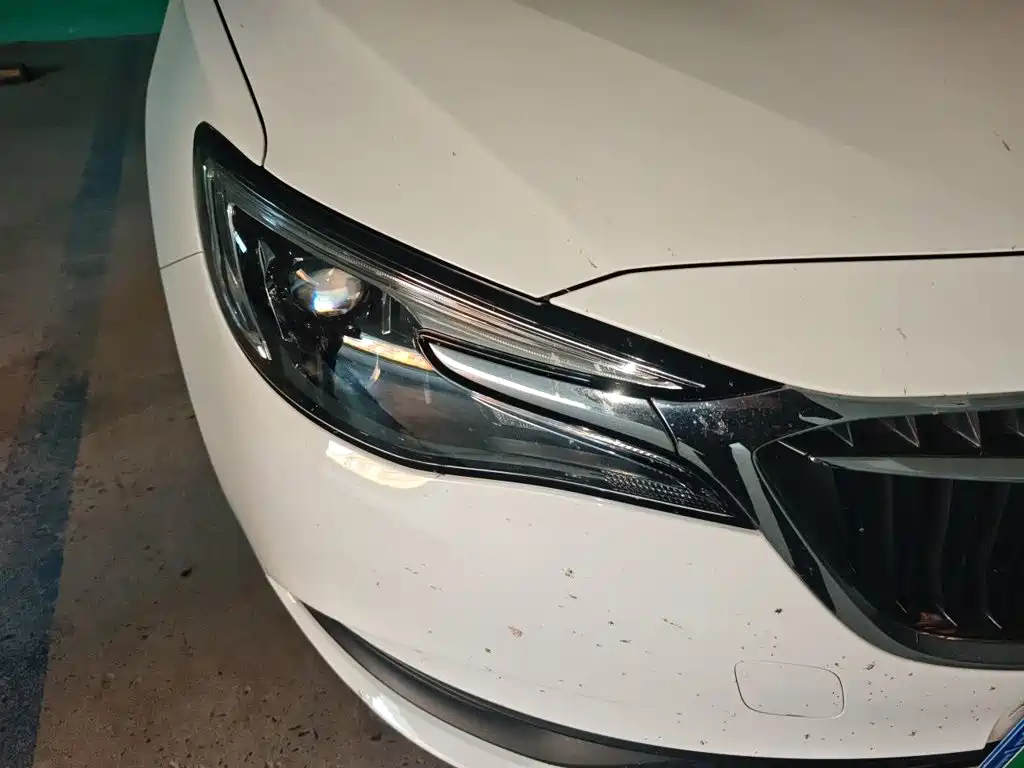 Buick Excelle — миниатюра 7