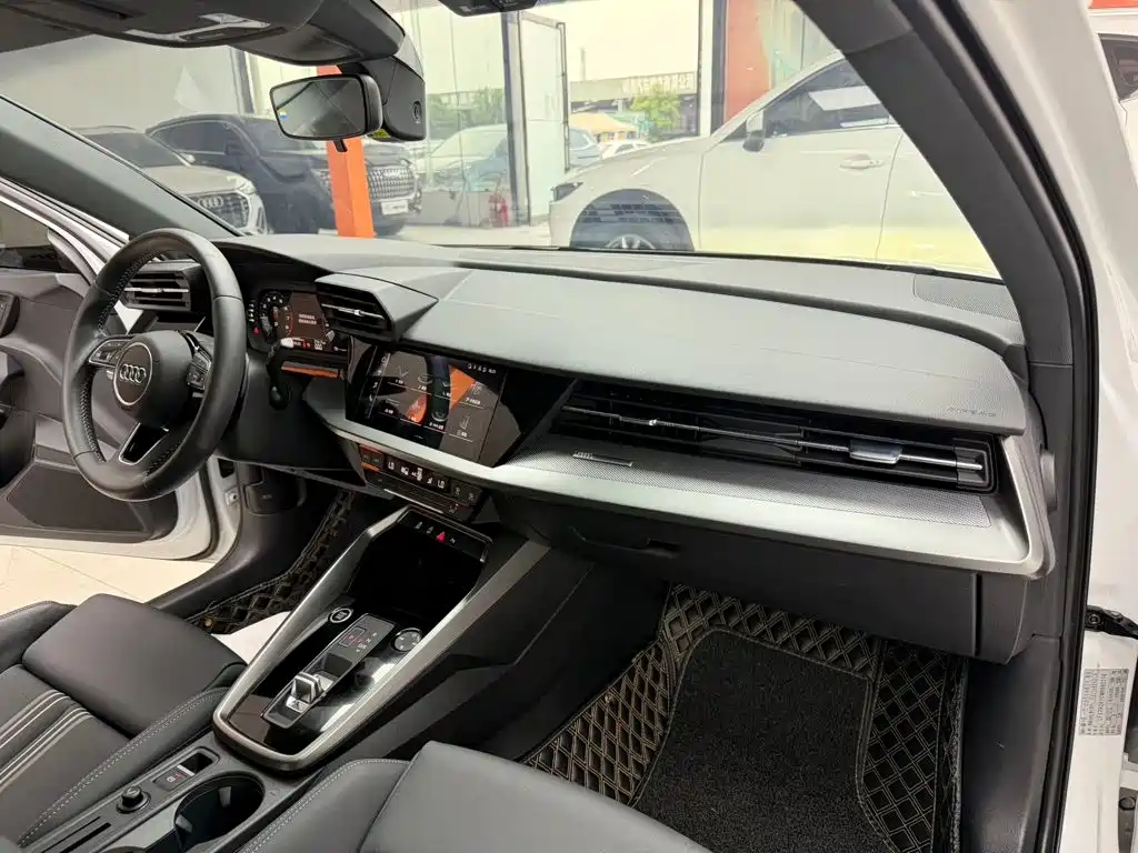 Audi A3 — миниатюра 18