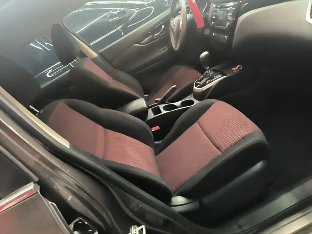 Nissan Qashqai — миниатюра 25