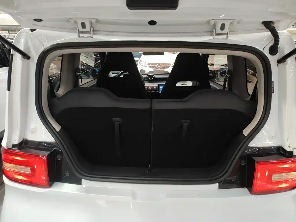 Wuling MINIEV — миниатюра 19