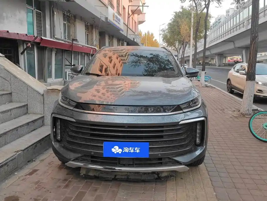 Exeed Lingyun — миниатюра 2