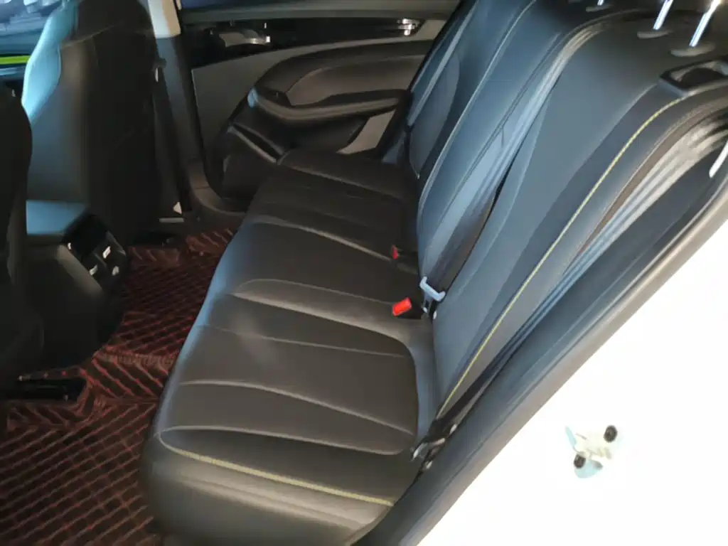 Roewe i5 — миниатюра 17