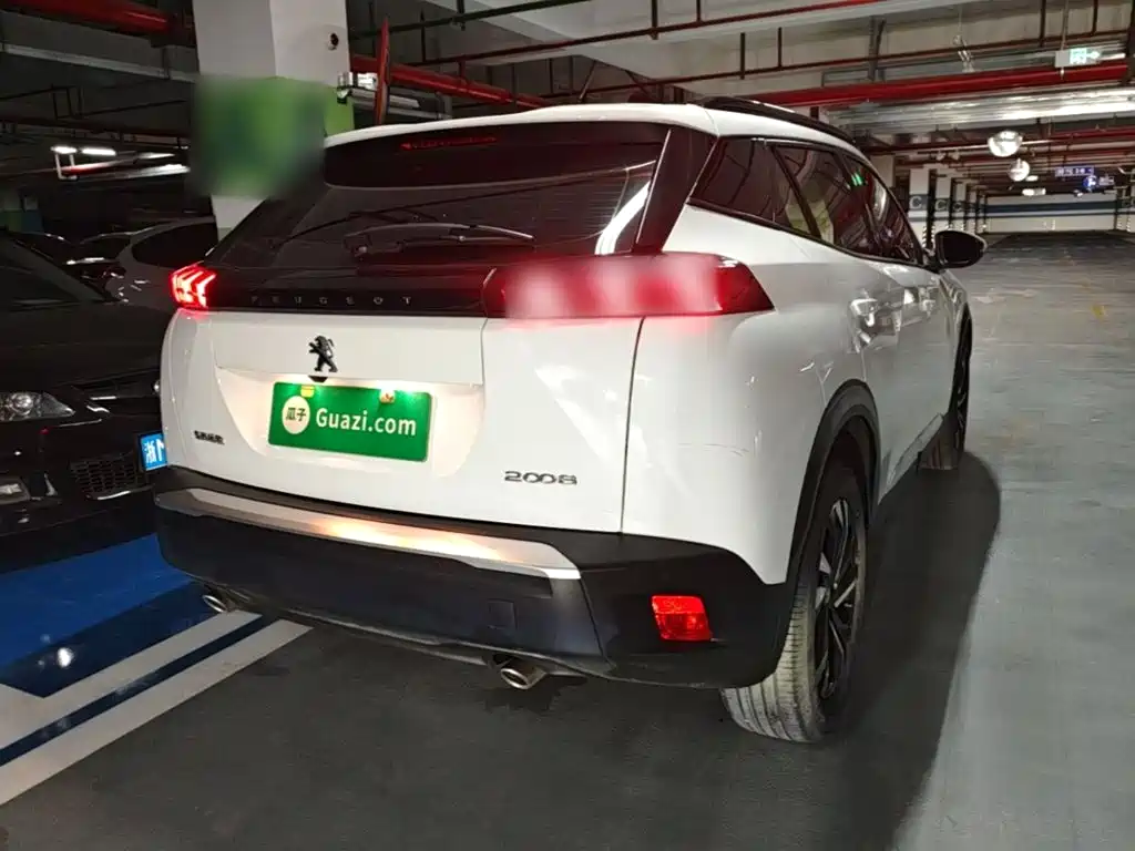Peugeot 2008 — миниатюра 7