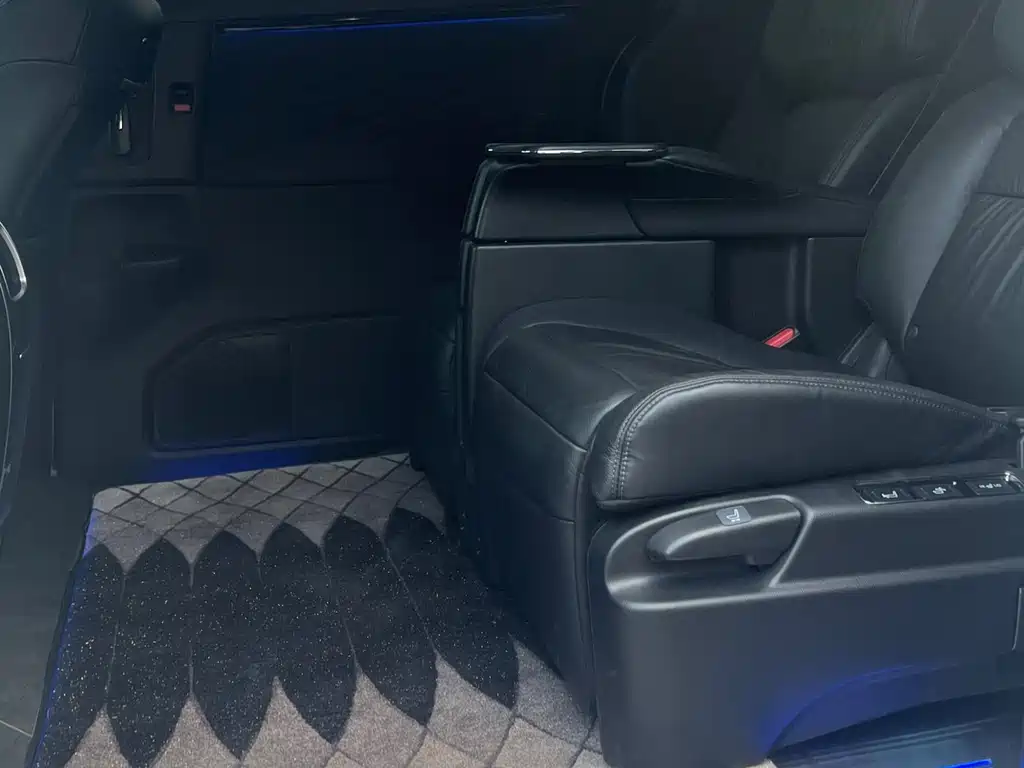 Honda Elysion — миниатюра 4