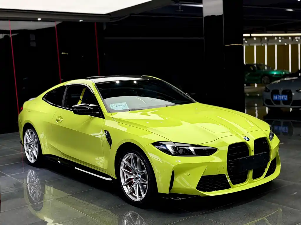BMW M4 — миниатюра 3
