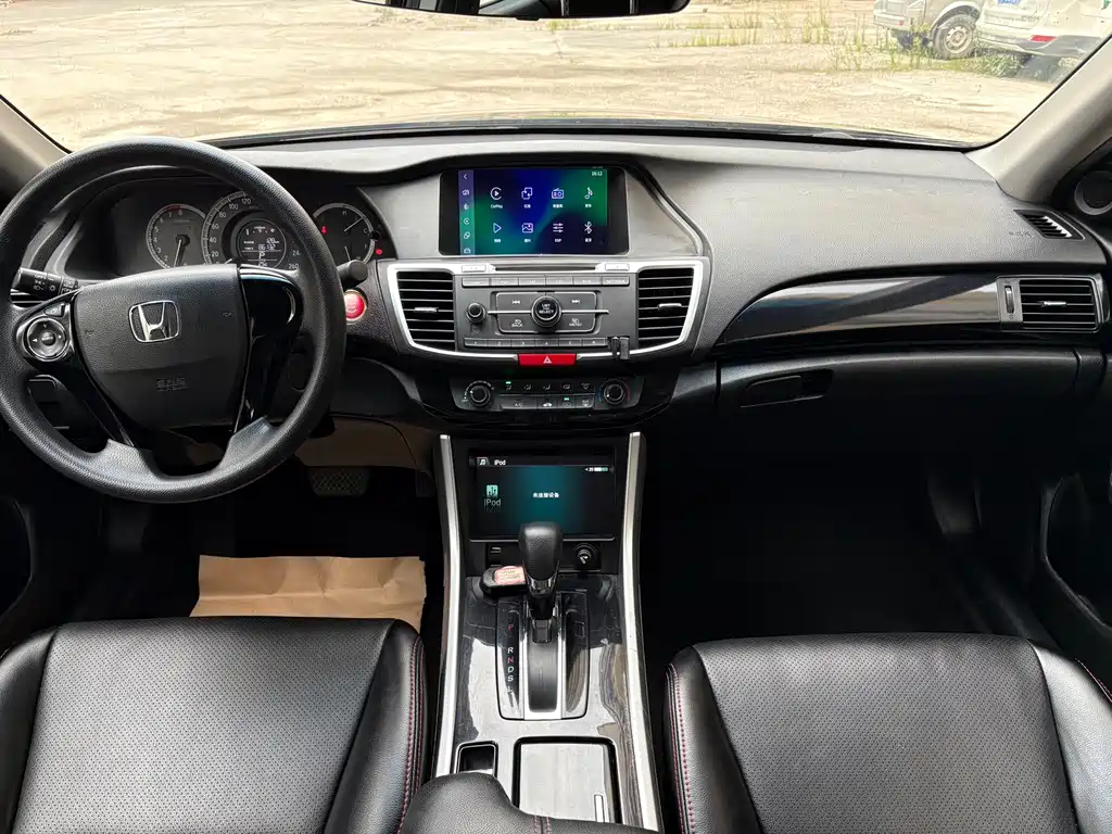 Honda Accord — миниатюра 9