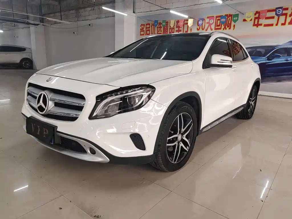 Mercedes-Benz GLA 2016