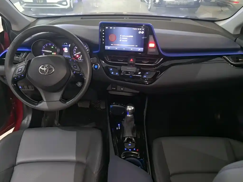 Toyota C-HR — миниатюра 10