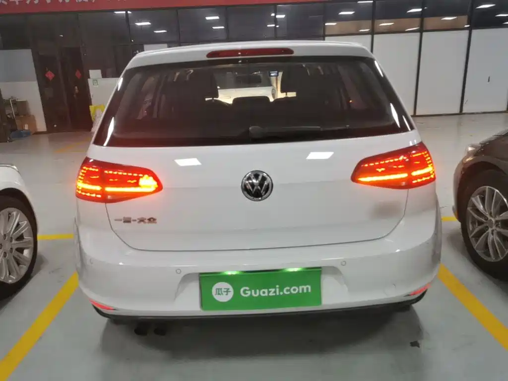 Volkswagen Golf — миниатюра 6