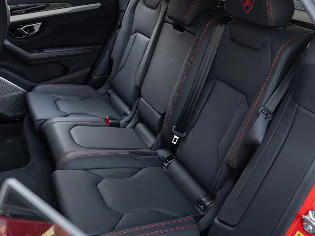 Lamborghini Urus — миниатюра 22