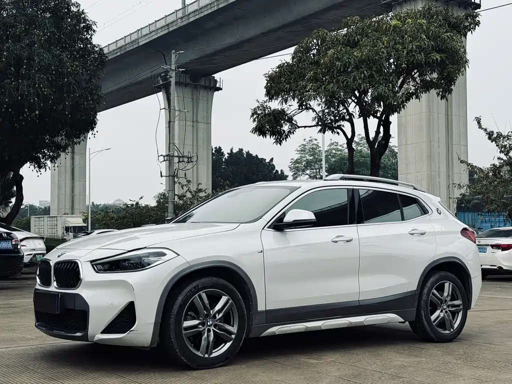 BMW X2 2021