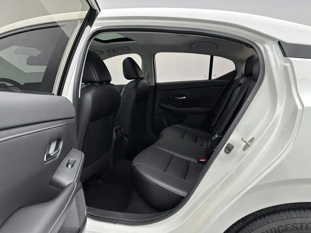 Nissan Sylphy — миниатюра 19