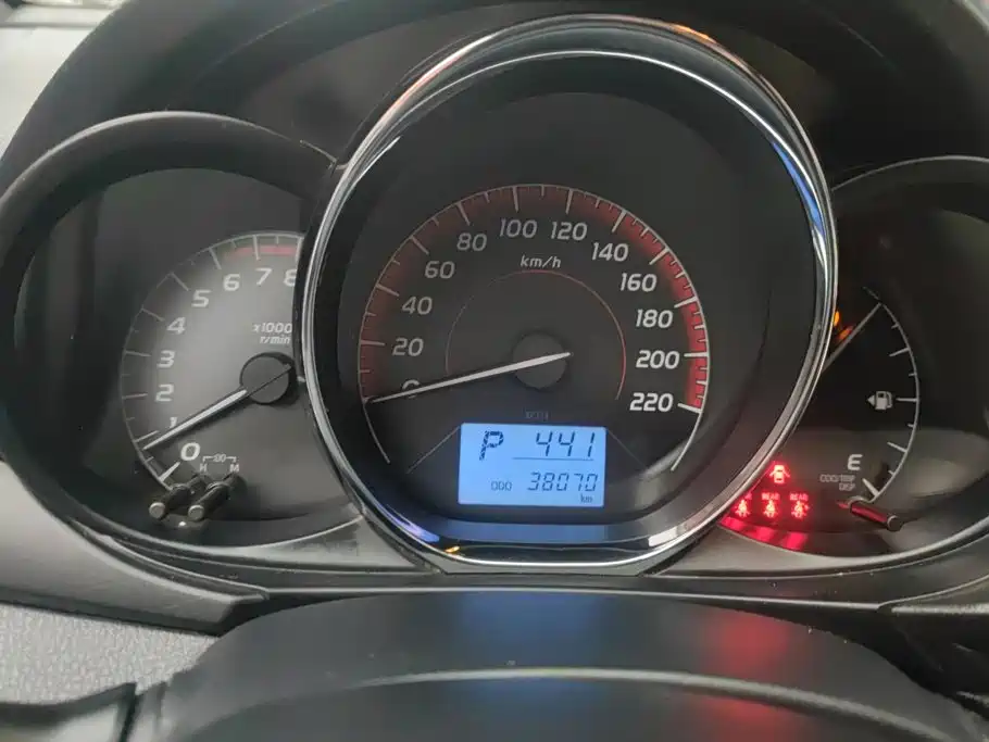 Toyota Vios FS — миниатюра 14