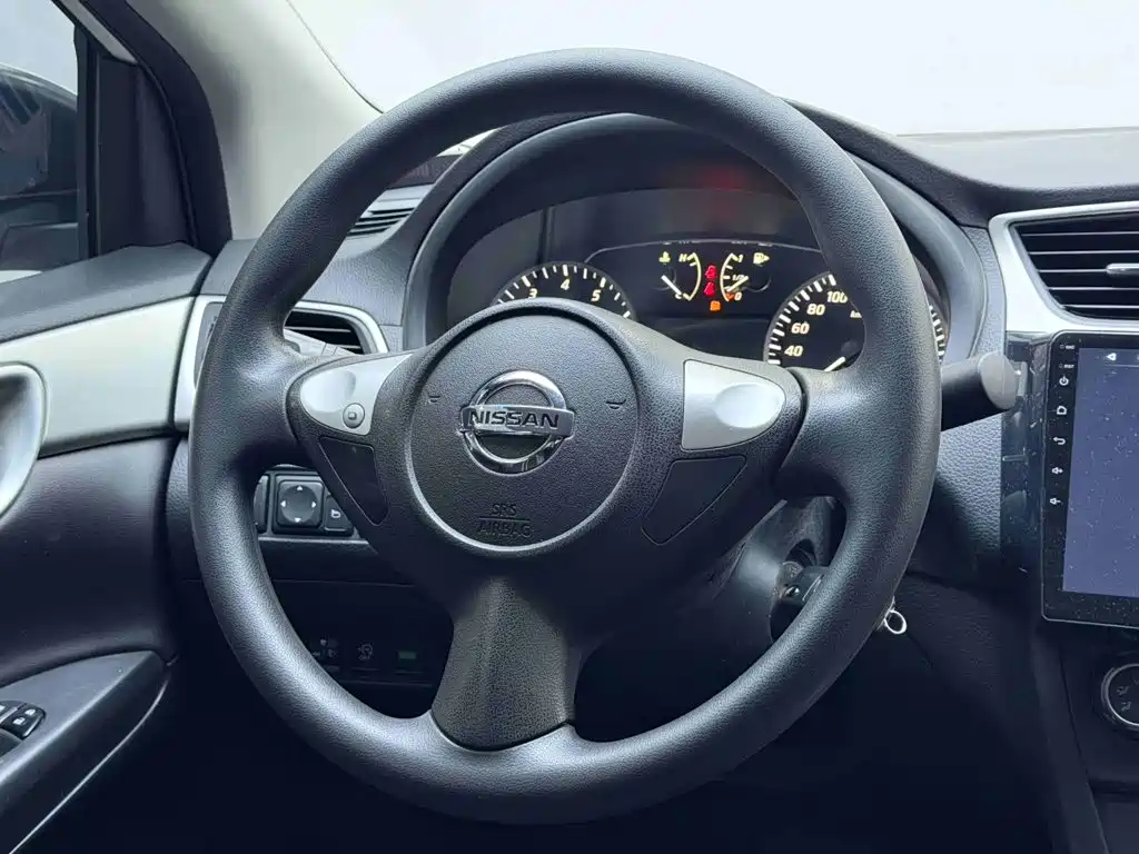 Nissan Sylphy — миниатюра 10