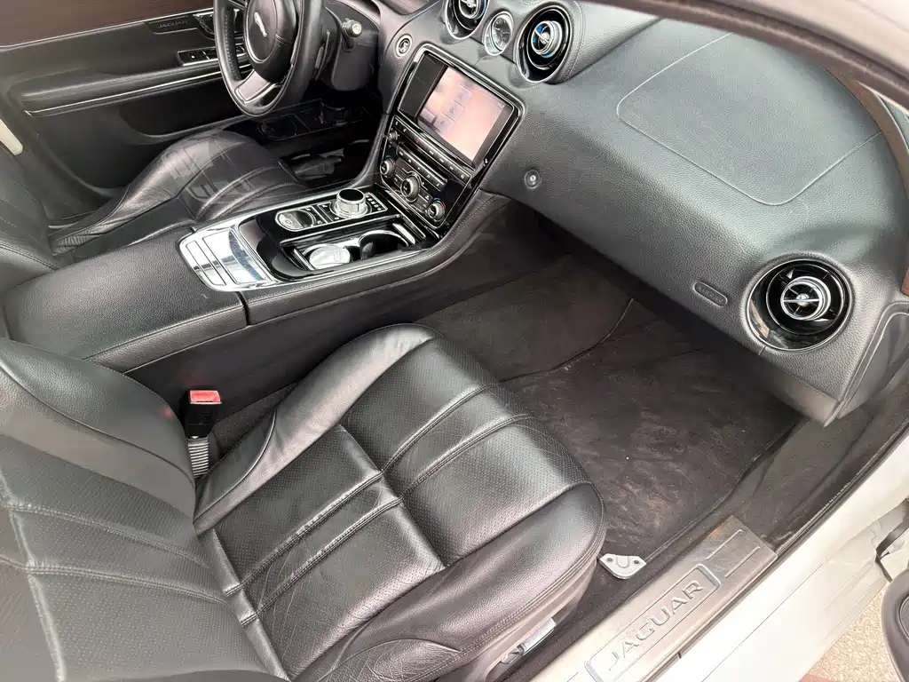 Jaguar XJ 2014 XJL 2.0T Elegant