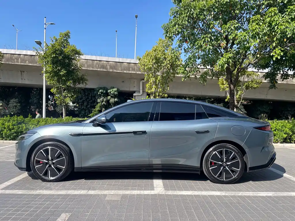 BYD Han L — миниатюра 4