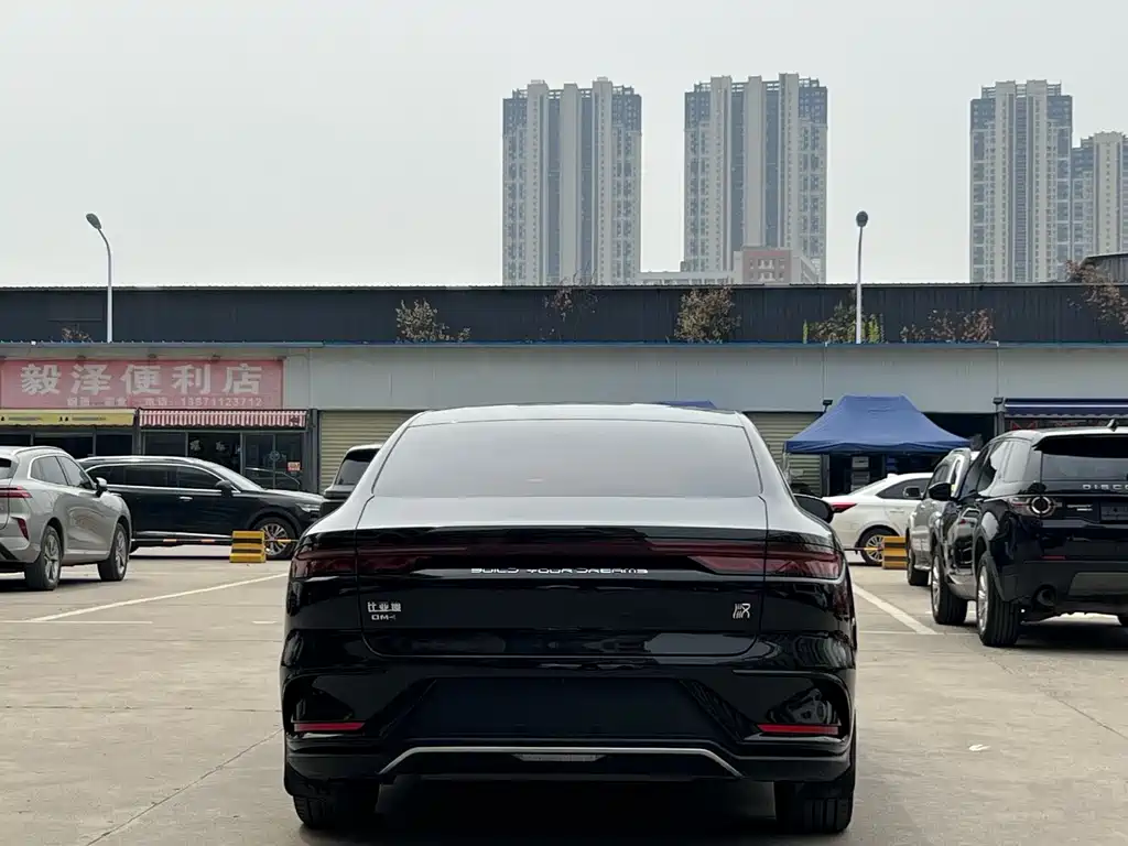 BYD Han 2022 DM-i 121KM Premium