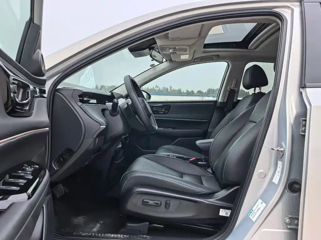 Honda e:NP2 — миниатюра 4
